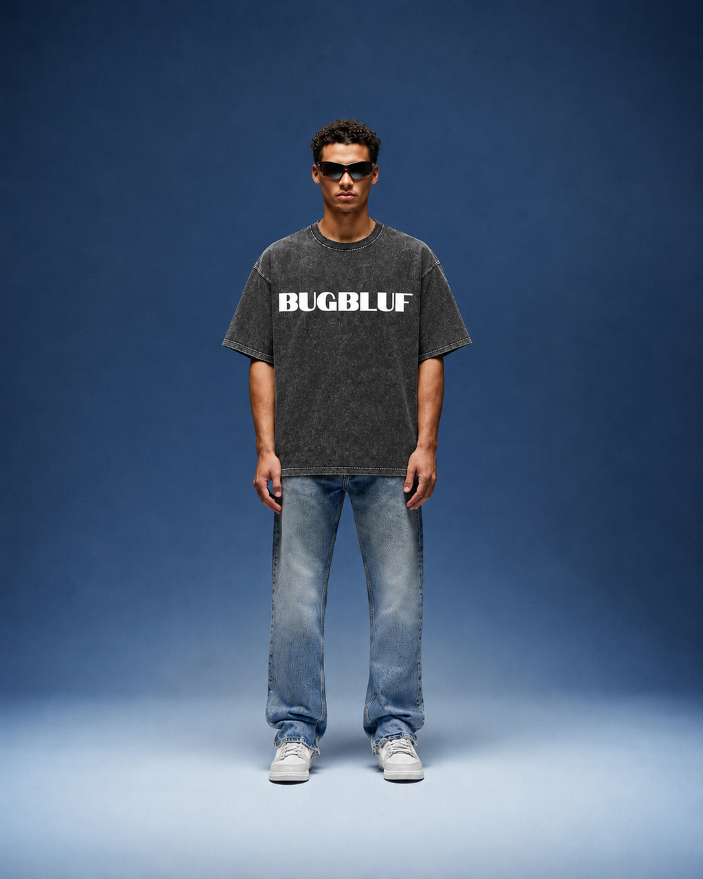ACID WASH OVERSIZE GRAPHIC TEE BUGBLUF